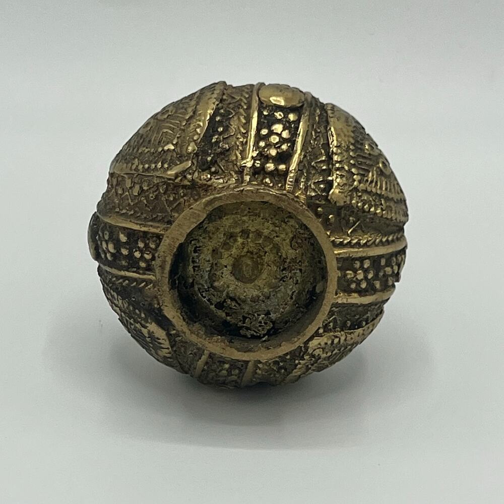 Small Antique Vintage Indian Mughal Brass Vase 4” - Picture 6 of 6